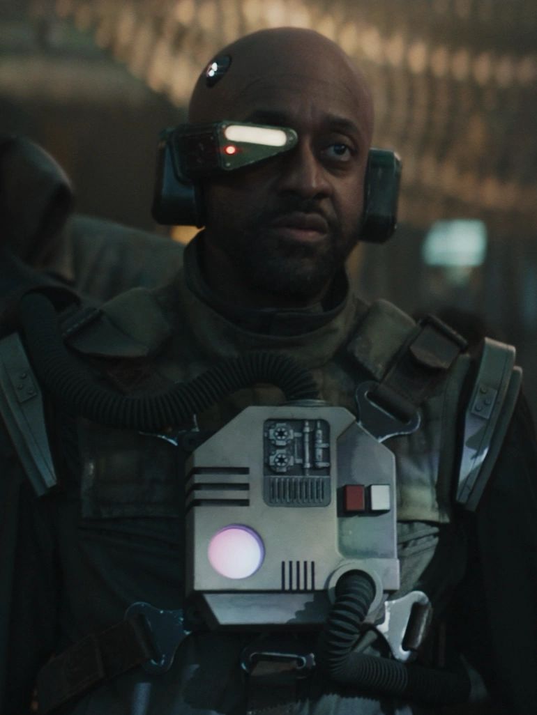 Gunter (Human Cyborg Pirate)