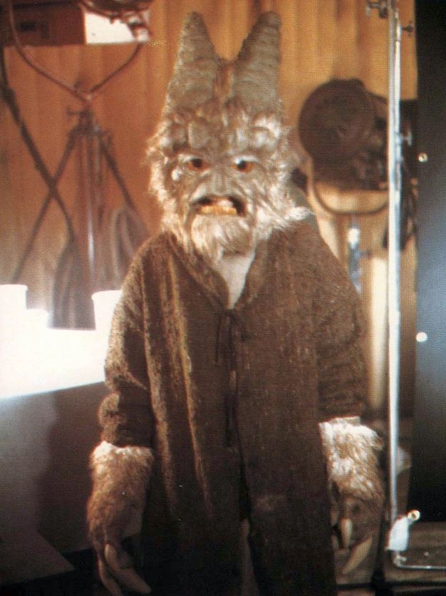 Hennet Kayn (Gotal Mechanic)