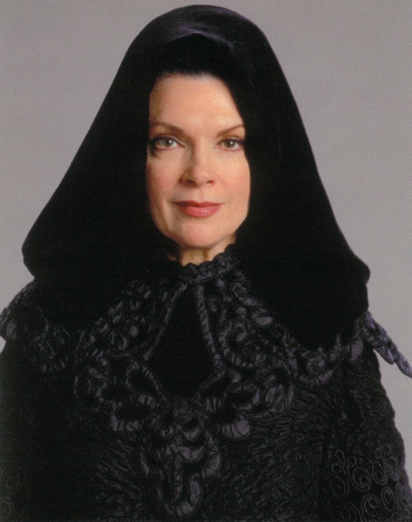 Jobal Naberrie (nee Thule) (Human Naboo Civilian)