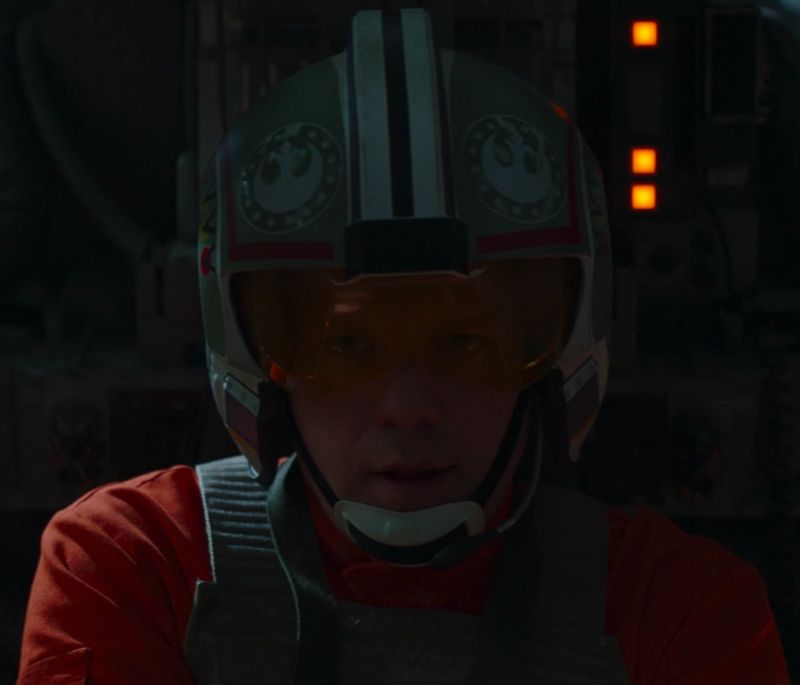 Kent (Human New Republic Starfighter Pilot)