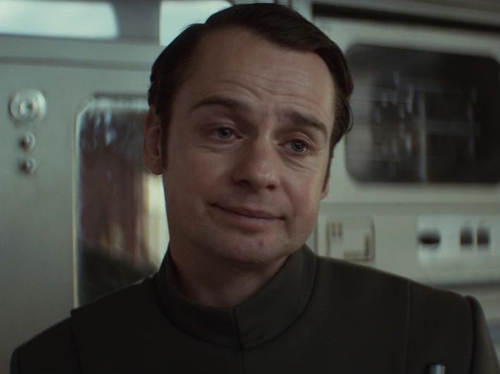 Lieutenant Krole (Human Imperial Officer)