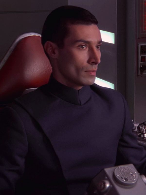 Lieutenant Antidar Williams (Human Republic Officer)