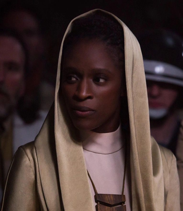 Tynnra Pamlo (Human Senatial Representative for Taris)